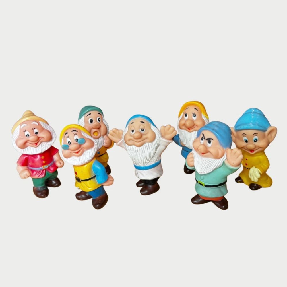 Seven Dwarfs Vintage Rubber Figures ( Lot of 7 )
